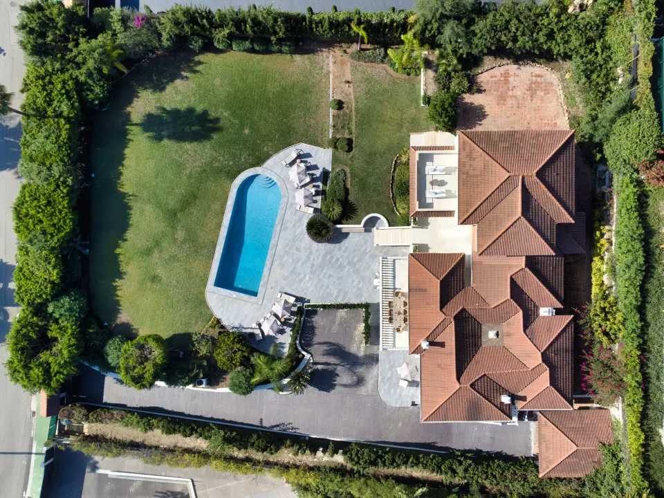 Villa La Cerquilla — Villa en location longue durée à Nueva Andalucía