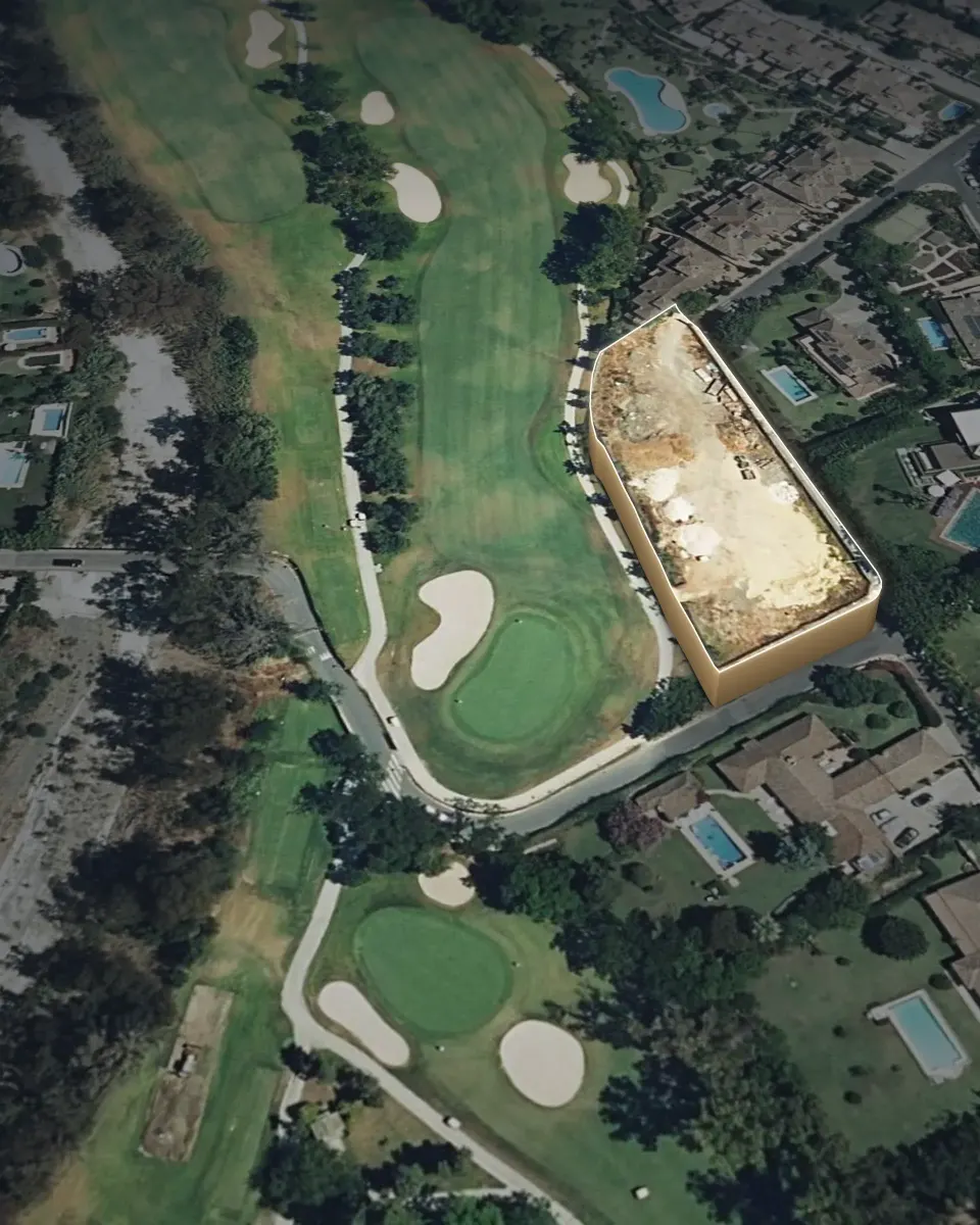 Terrain en front de golf avec projet de villa, Guadalmina Baja