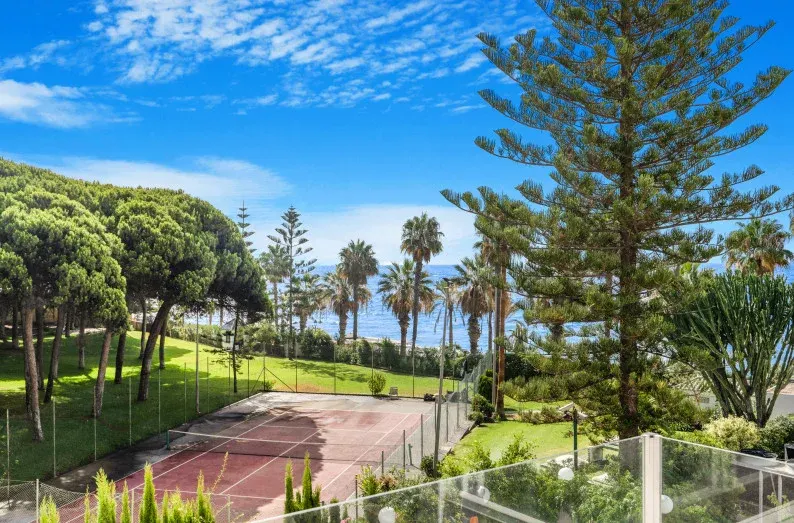 Marbellamar — Maison de ville à Marbella Golden Mile