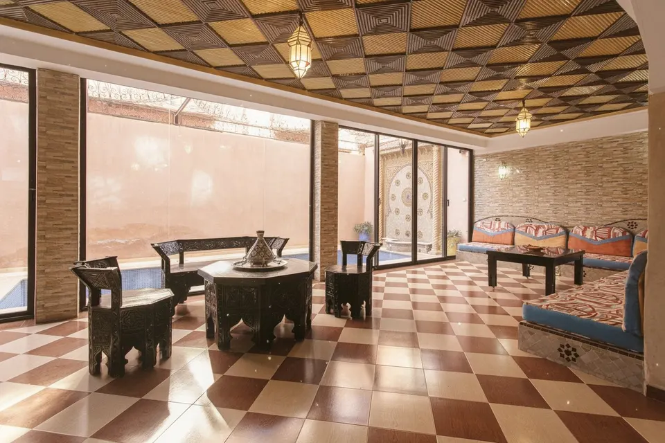 Riad avec piscine intérieure près de la Médina, Marrakech