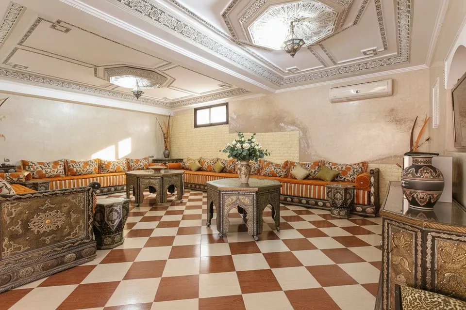 Riad avec piscine intérieure près de la Médina, Marrakech