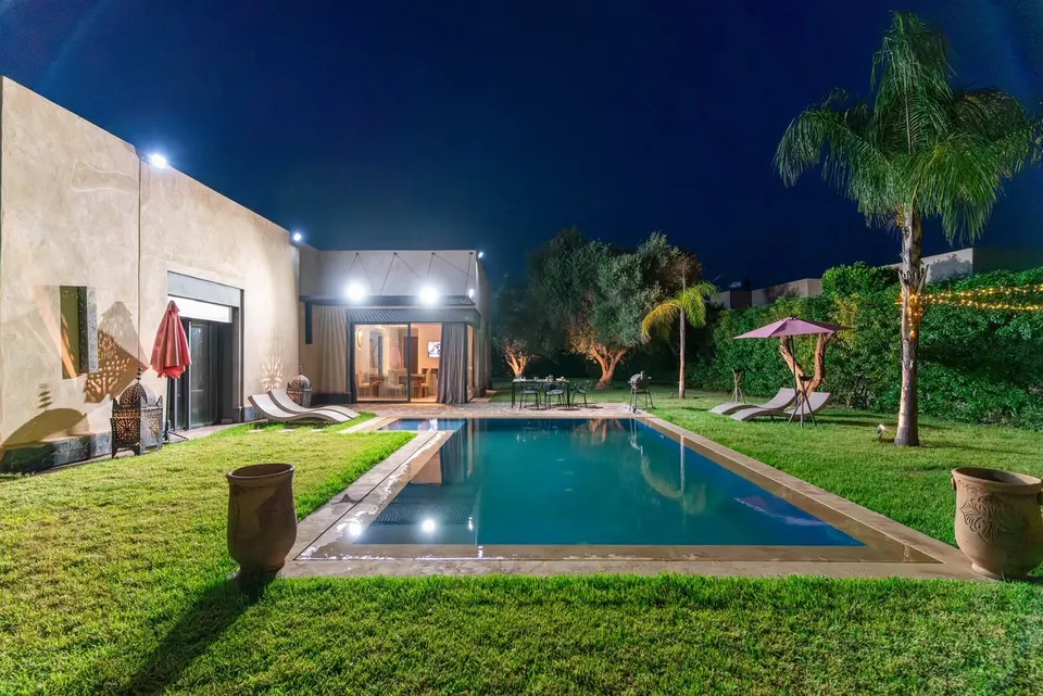 Villa avec piscine privée chauffée en résidence fermée, route de Fès, Marrakech