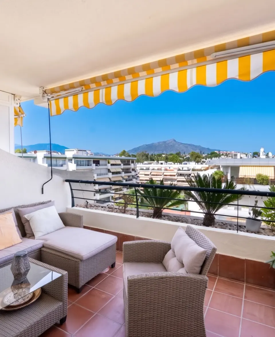 Campos de Guadalmina — Appartement à San Pedro de Alcántara