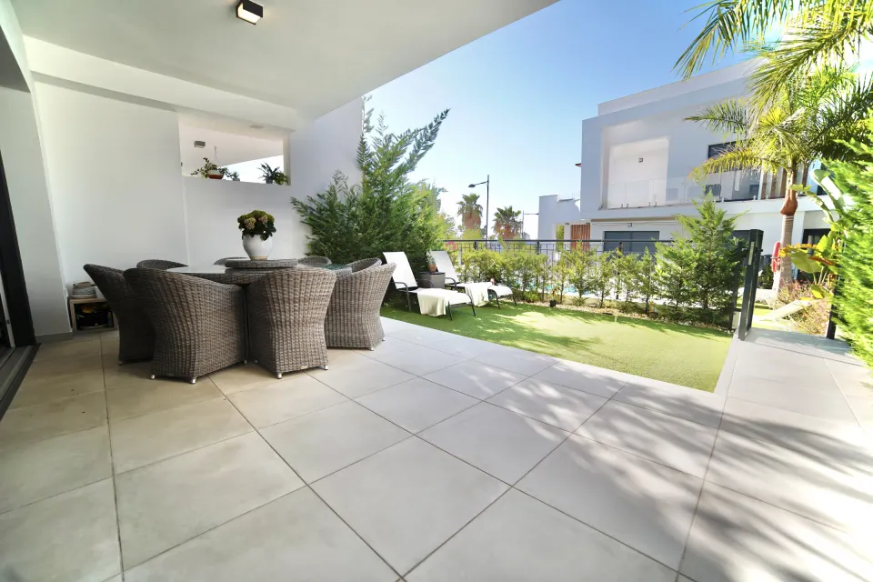 Los Miradores — Maison de ville à Bel-Air