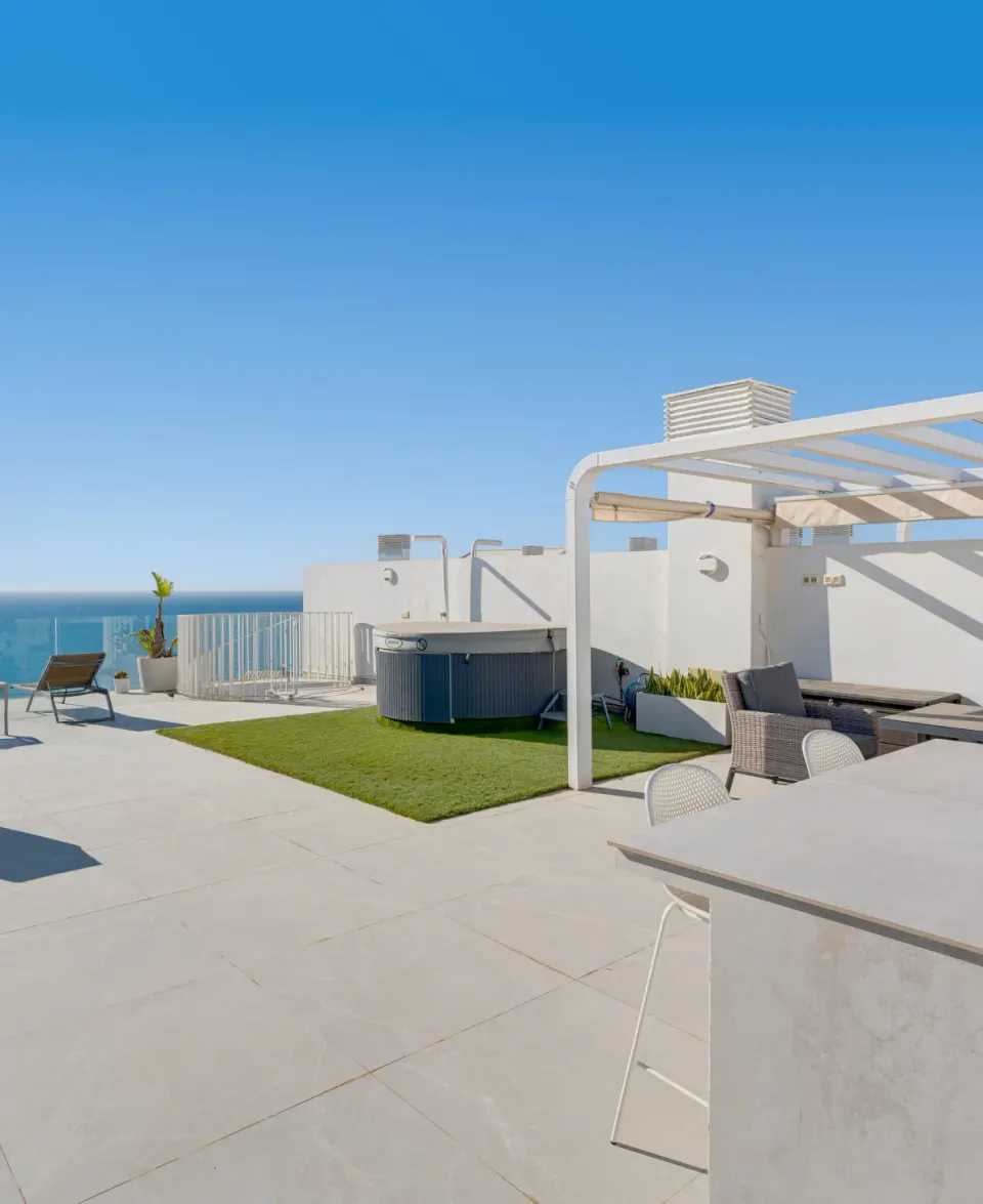 Med Two — Penthouse à El Higuerón